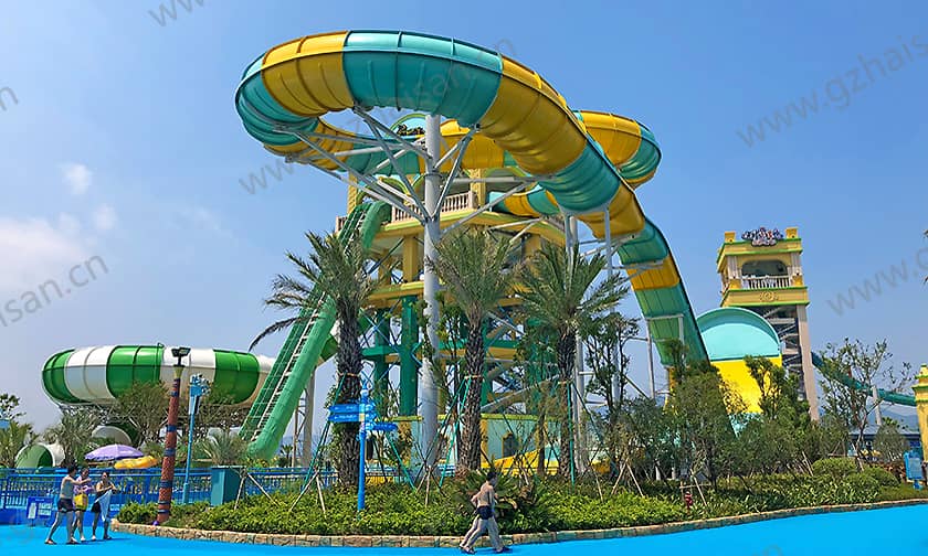 浙江宁波大目湾阿拉的海水上乐园冲天回旋&巨兽碗