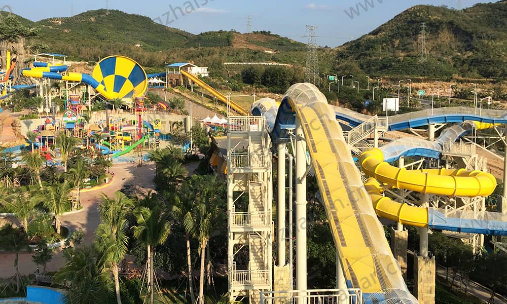 海南三亚梦幻水上乐园实景