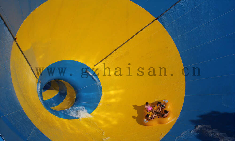 水上乐园设计的花园和绿化如何增添自然氛围？