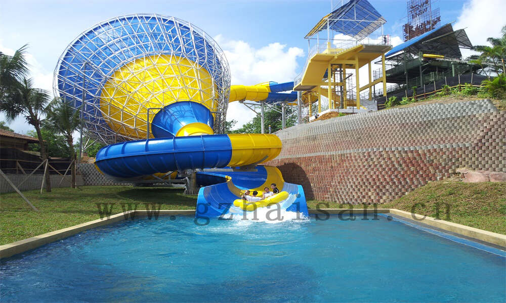 儿童水上滑梯价格大揭秘，选对不踩雷