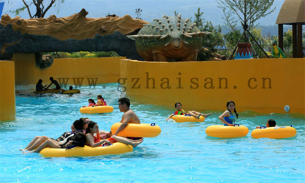 水上滑梯好玩吗